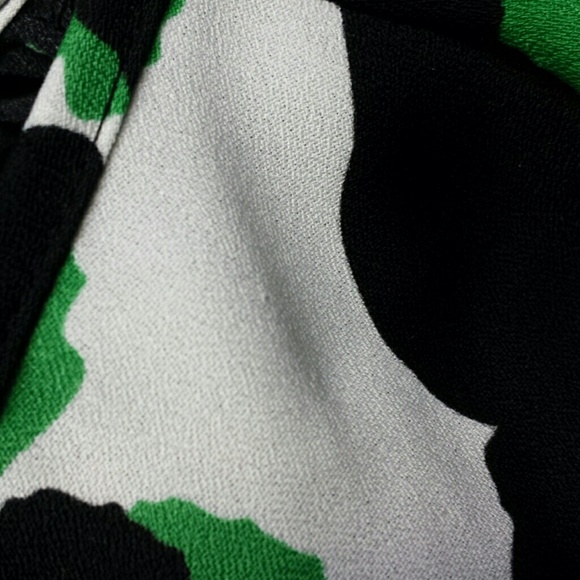 Worthington Blouse with Tie Butterfly Design Sz PS - Picture 8 of 8